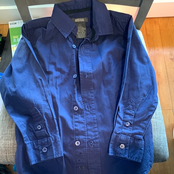 Kenneth Cole Reaction toddler button down shirt - size 5 - Picture 1 of 3